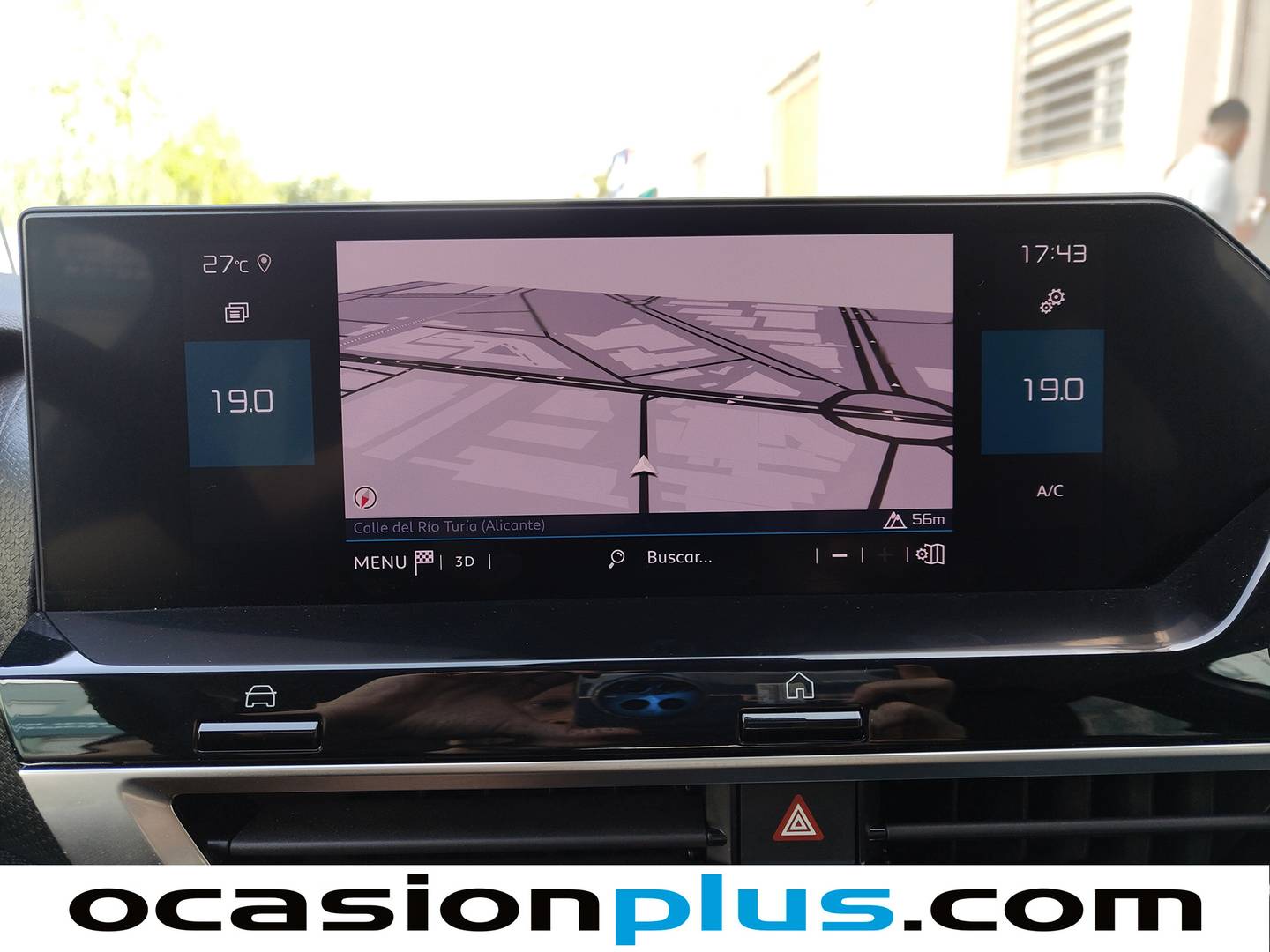 Equipamiento del Citroën C4 Citroën C4 BlueHDi 110 S&S Feel Pack (110 CV)