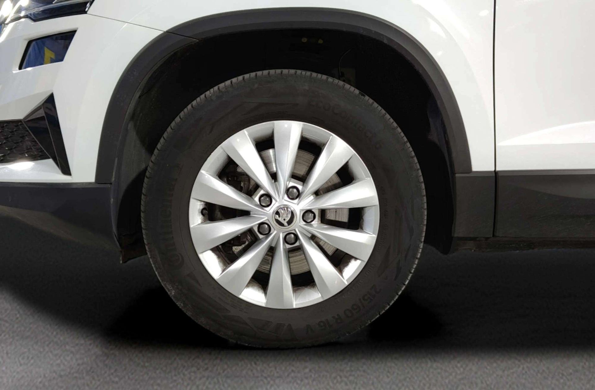 Škoda Karoq 2.0 TDI Selection - foto 38