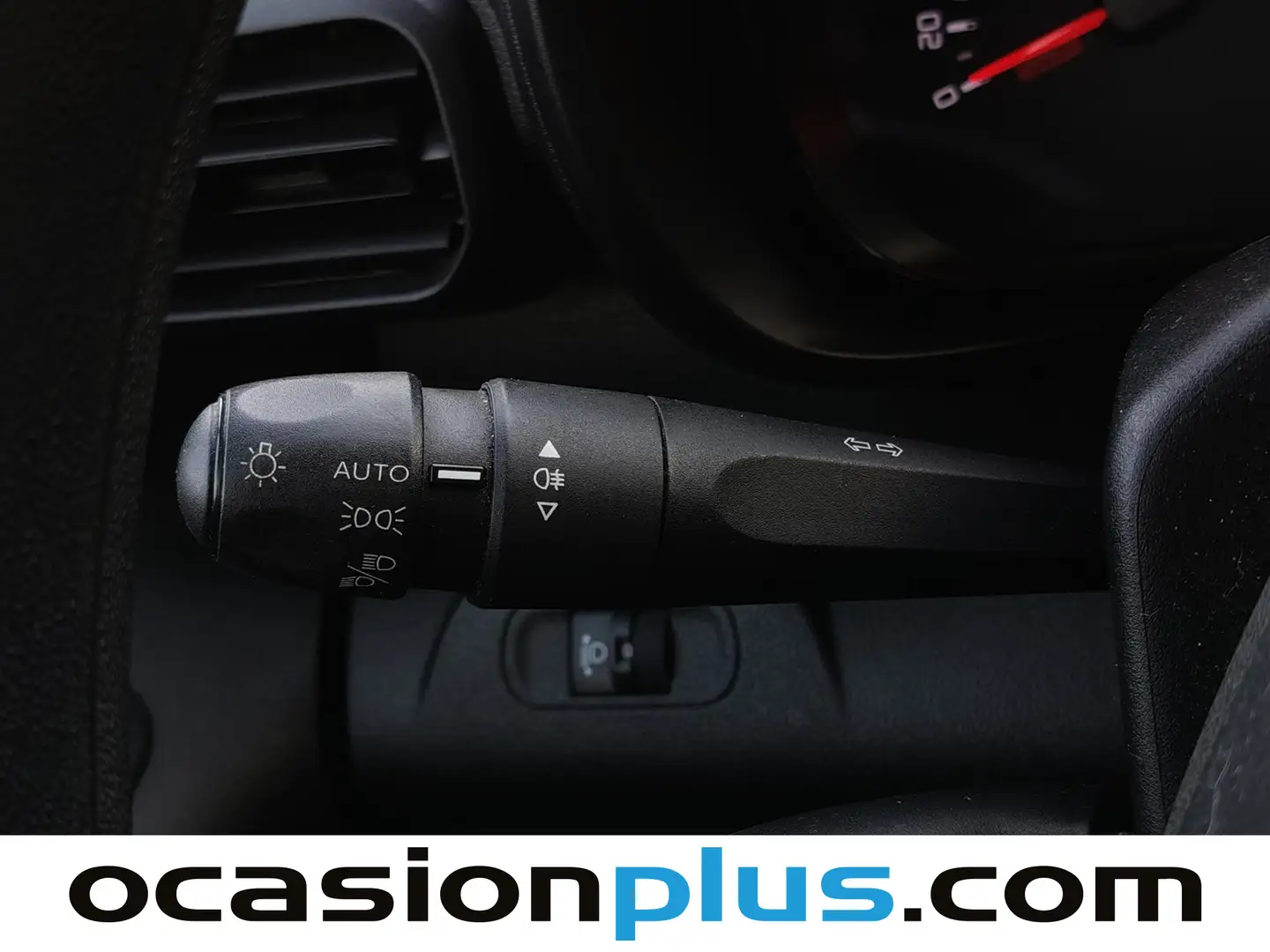 Foto Citroën Berlingo Citroen Berlingo Furgon BlueHDi 100 Talla M Control (102 CV)