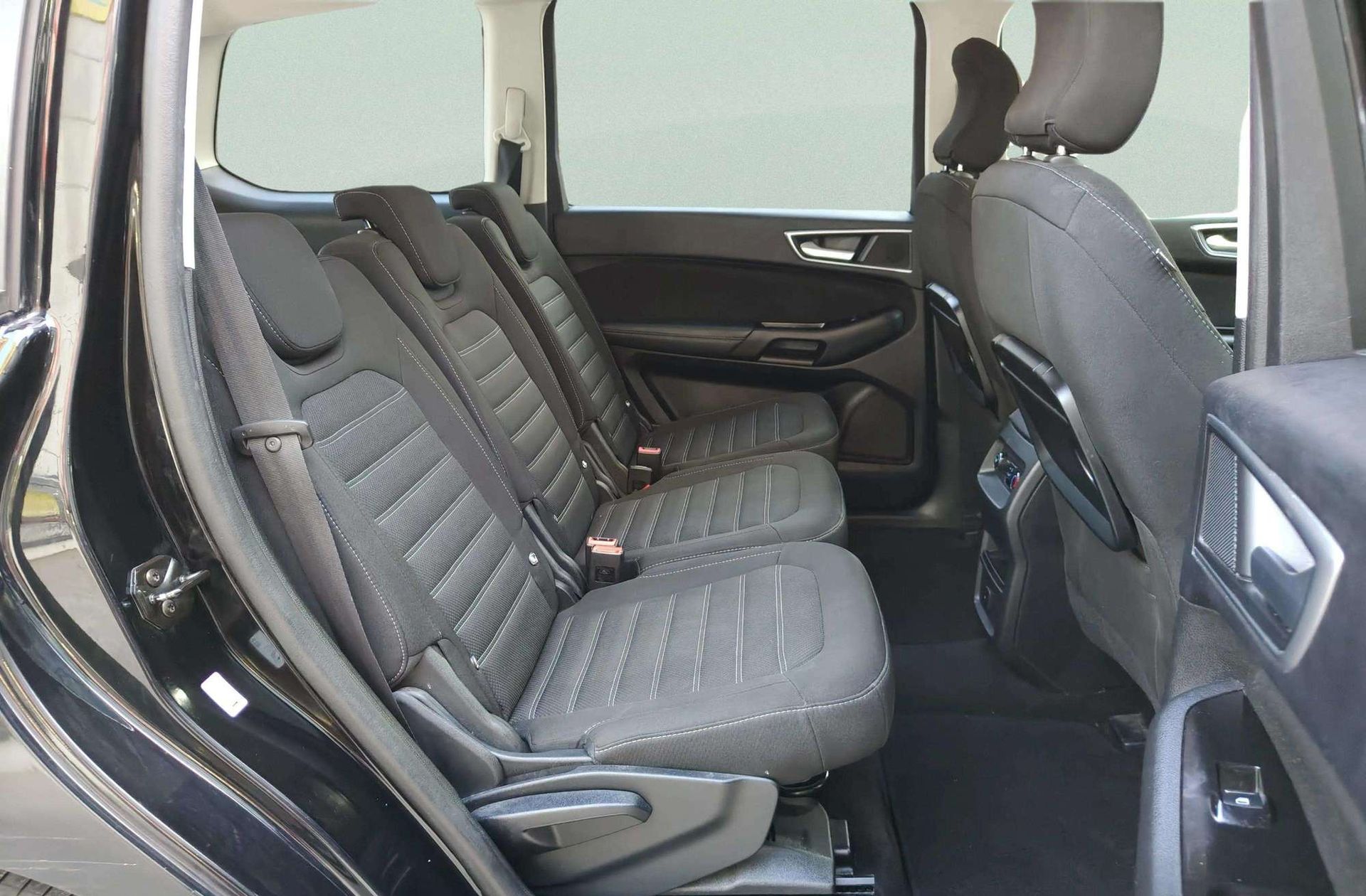 Ford Galaxy 2.0 TDCi Titanium - foto 20