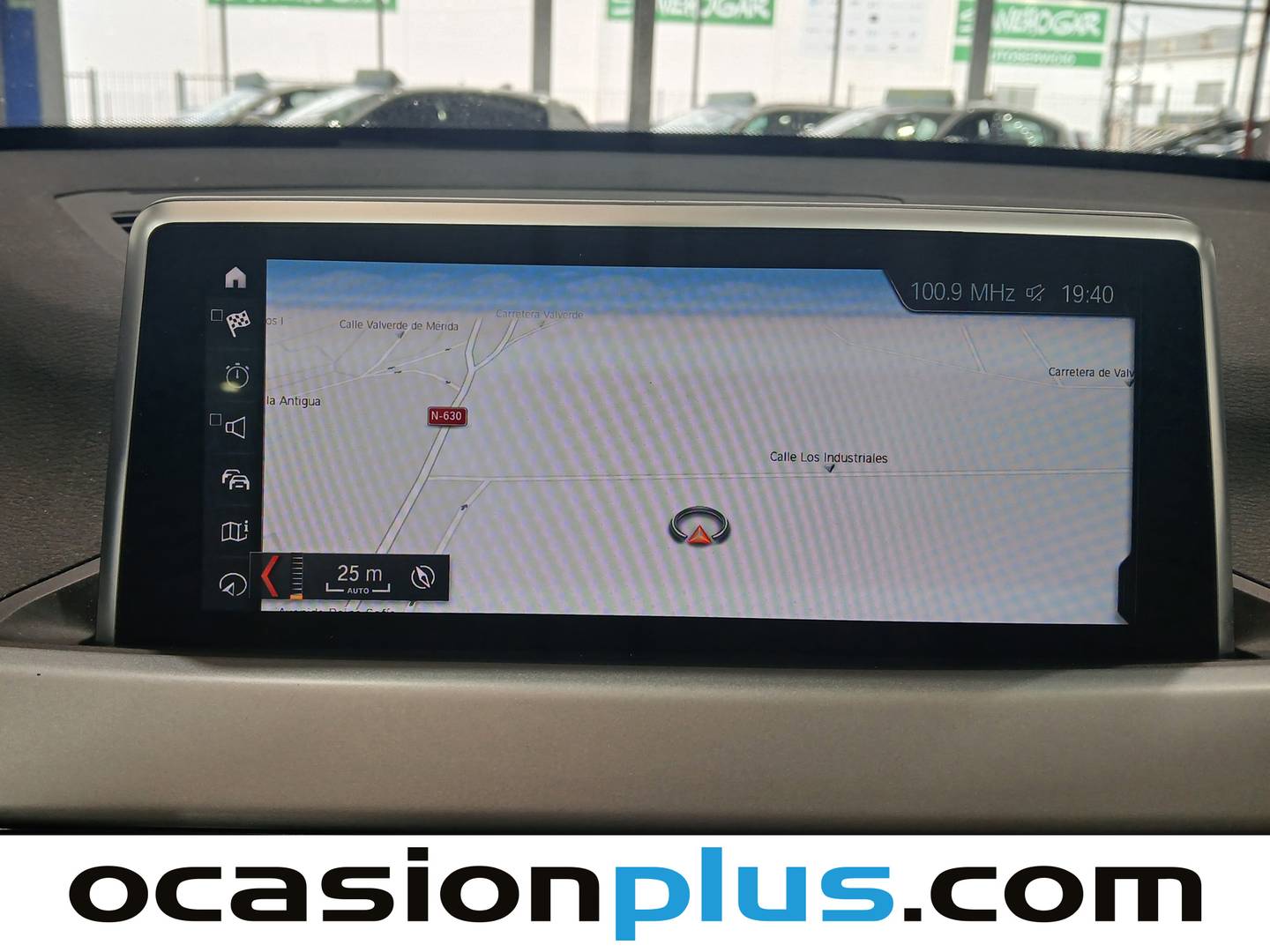 Extras y acabados del BMW X1 BMW X1 sDrive18d (150 CV)