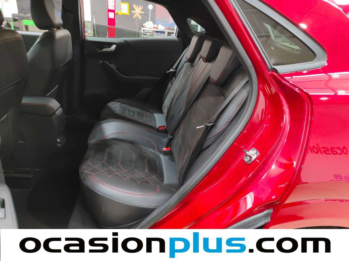 Foto asientos traseros Ford Puma Ford Puma 1.0 EcoBoost MHEV ST-Line X (125 CV)