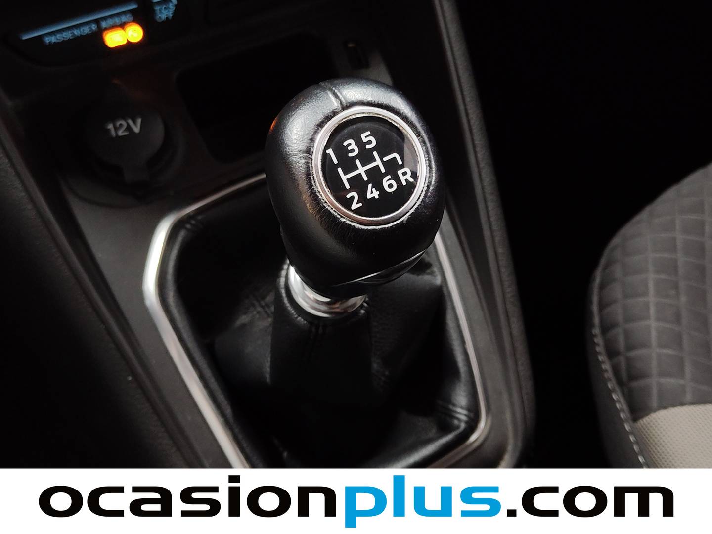 Ford Tourneo Courier Ford Tourneo Courier 1.0 EcoBoost Titanium (100 CV) de segunda mano