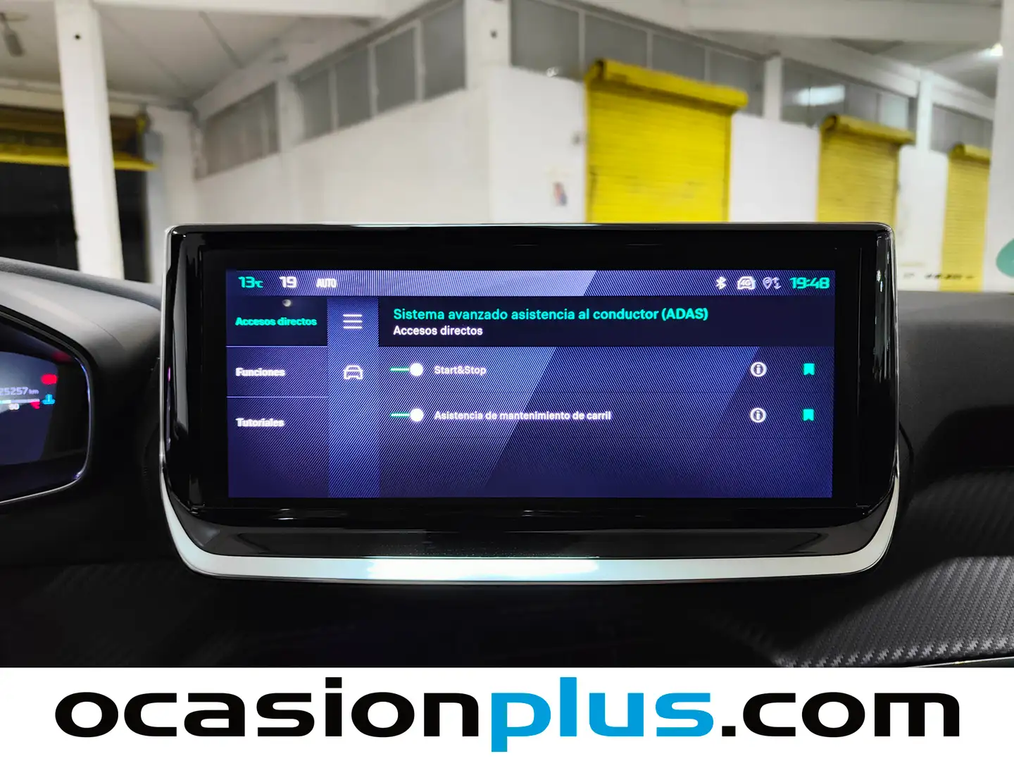 Foto Peugeot 2008 Peugeot 2008 PureTech 100 S&S Allure (100 CV)