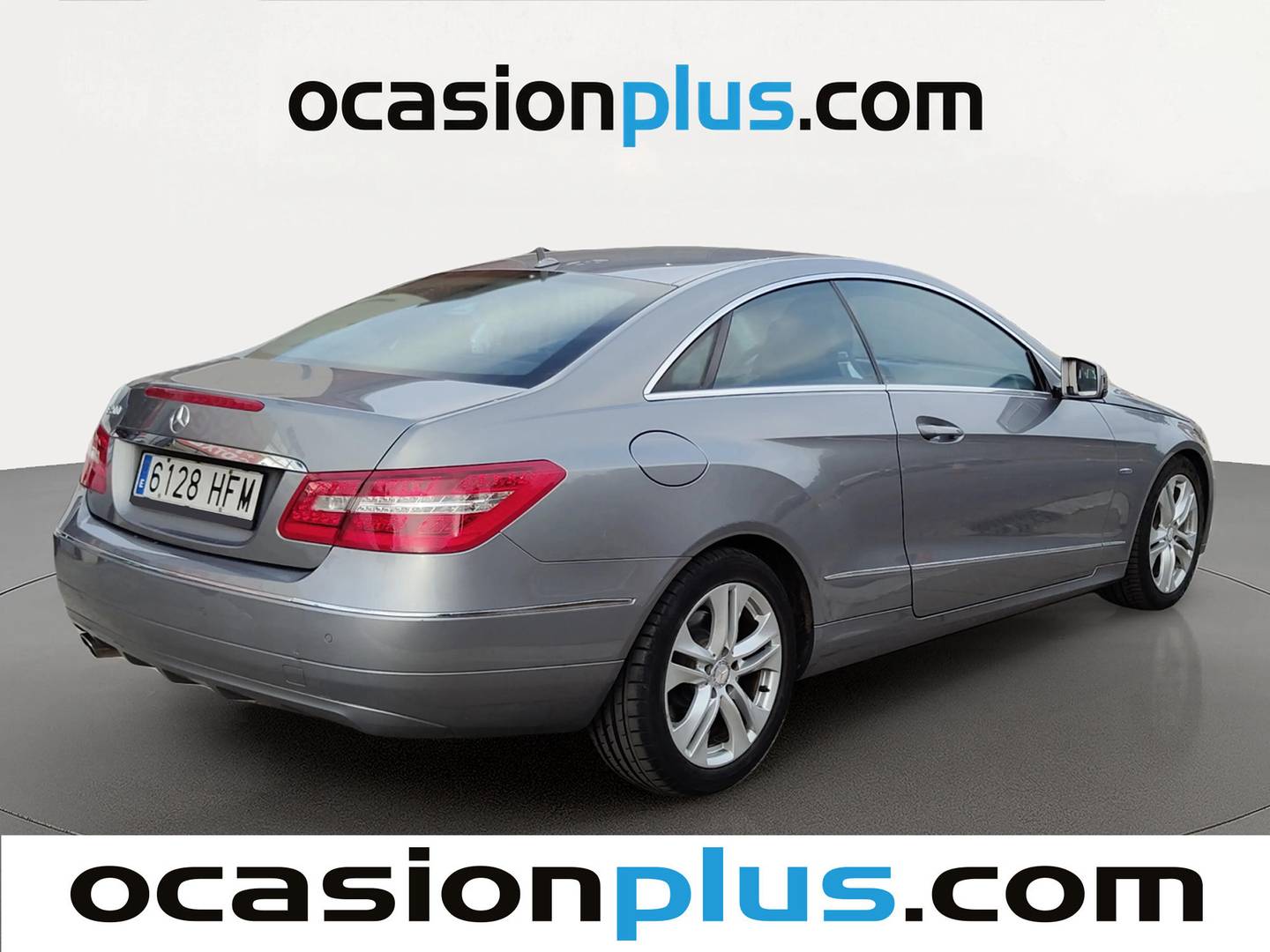 Foto trasera Mercedes Clase E Mercedes Clase E 200 CGI Coupé Blue Efficiency Elegance (184 CV) derecha