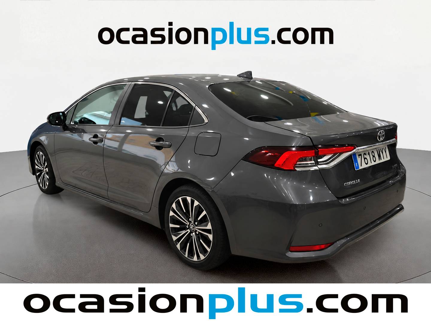 Foto trasera Toyota Corolla Toyota Corolla 140H Style (140 CV) izquierda