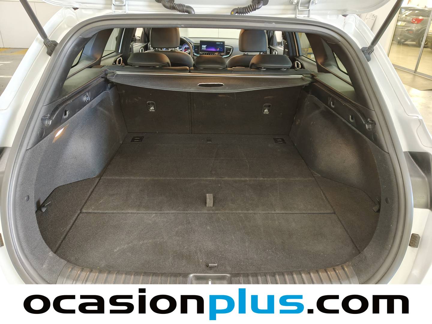 Foto KIA Ceed Tourer Kia Ceed Tourer 1.0 MHEV Style Edition DCT (100 CV)