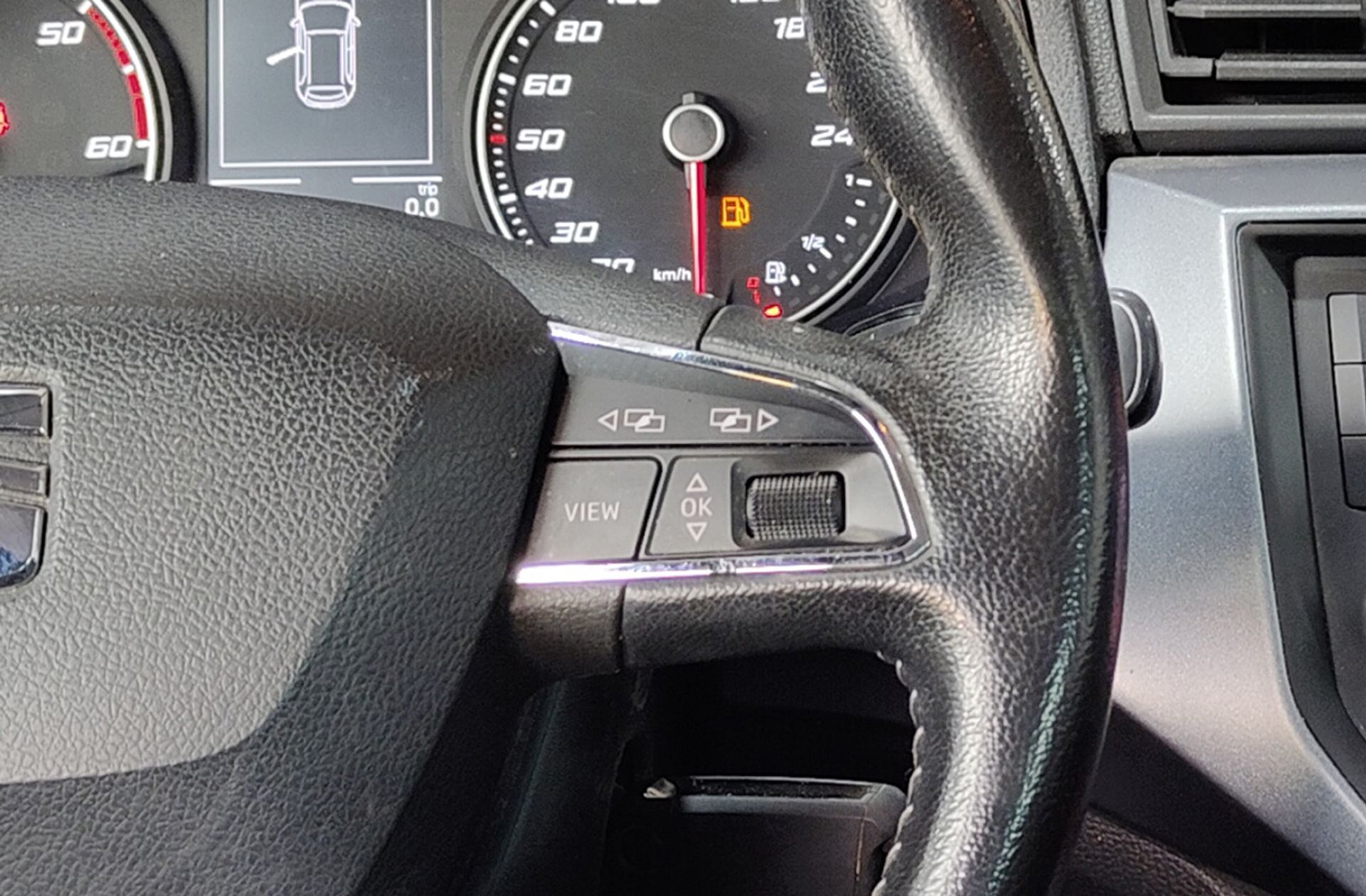SEAT Arona 1.6 TDI Ecomotive Style - foto 24