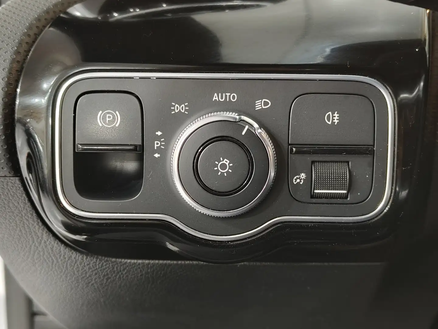 Foto Mercedes CLA Mercedes-Benz CLA 250 e (218 CV) Pack AMG