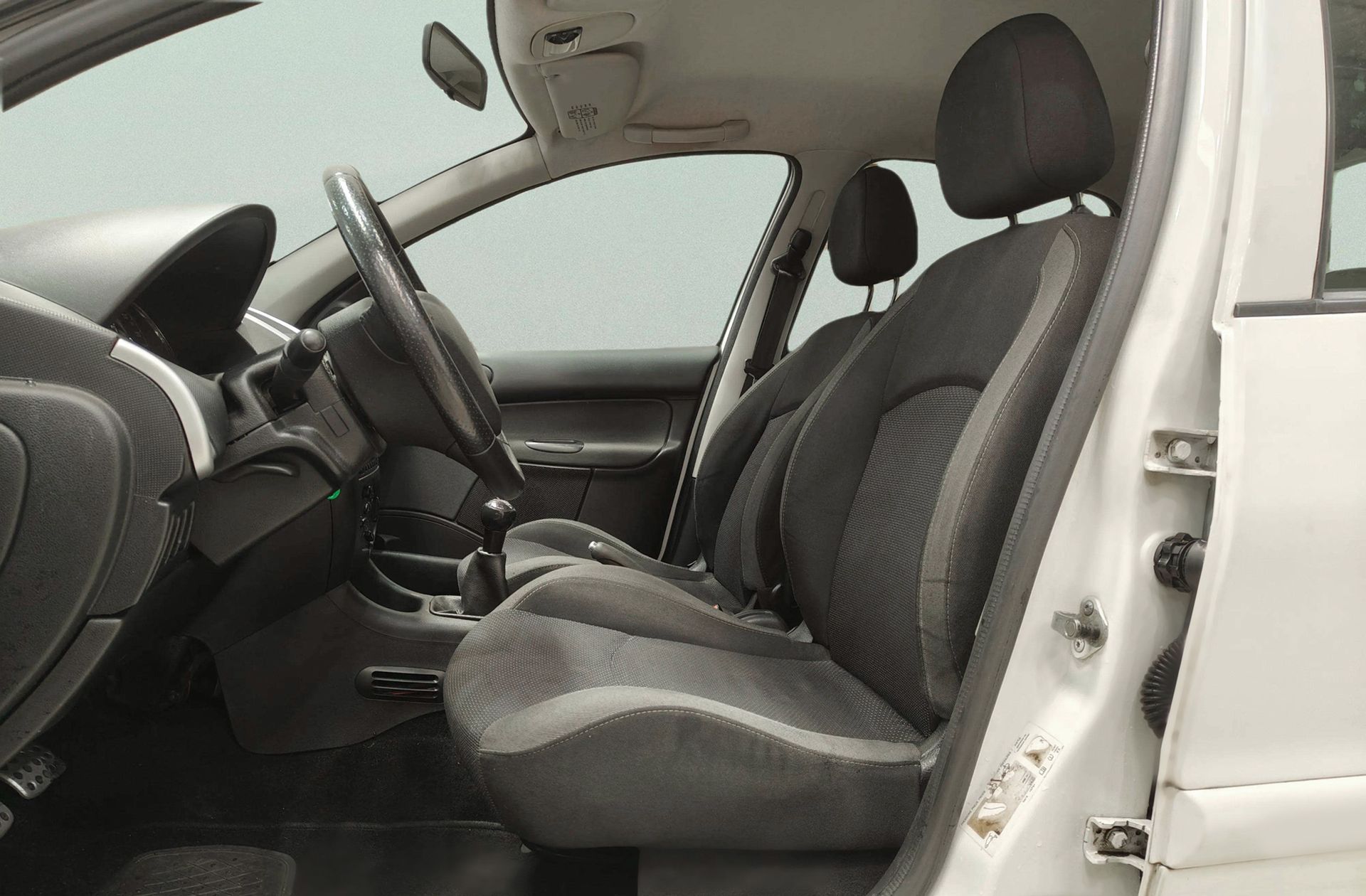 Peugeot 206 1.1 - foto 8