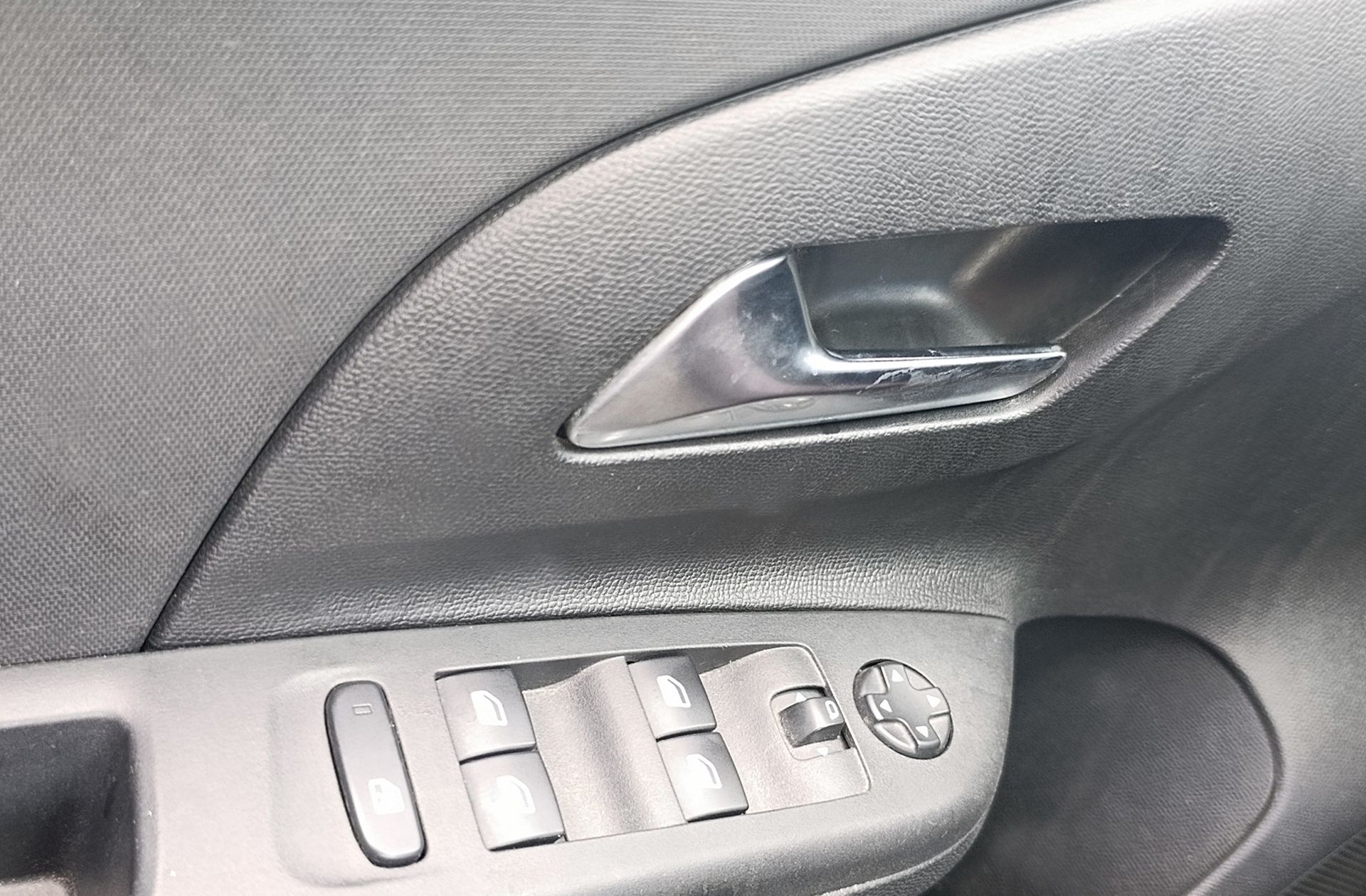 Opel Corsa 1.2 XEL Edition - foto 29