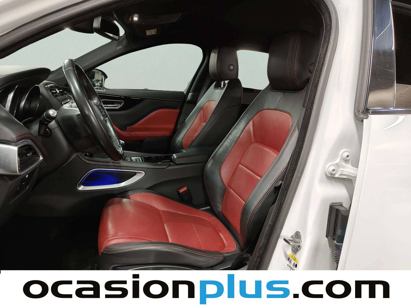 Foto asientos delanteros Jaguar F-Pace Jaguar F-PACE 2.0L i4D R-Sport RWD  (180 CV)