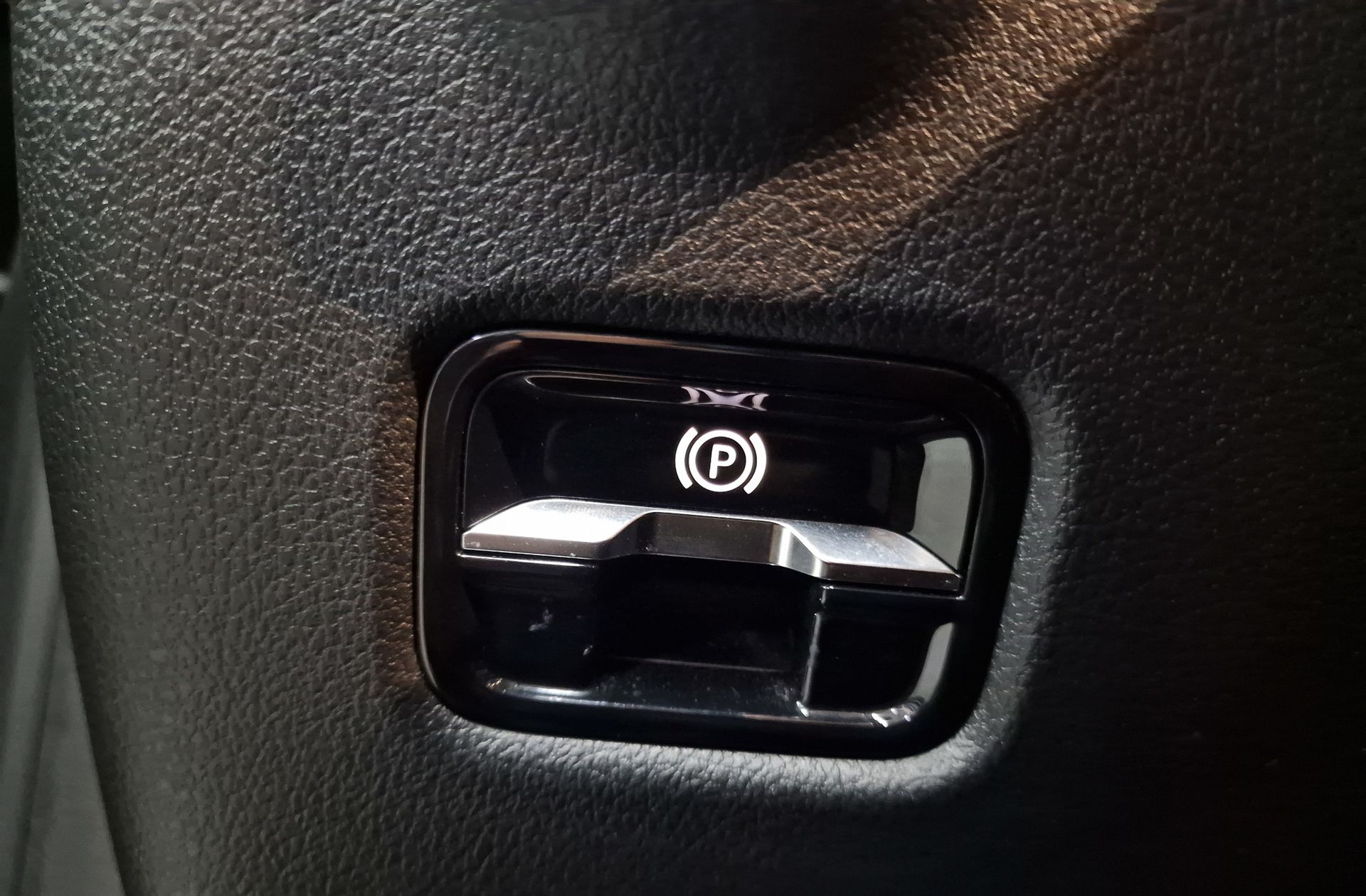 Mercedes-Benz Clase C 220 d Pack AMG - foto 31
