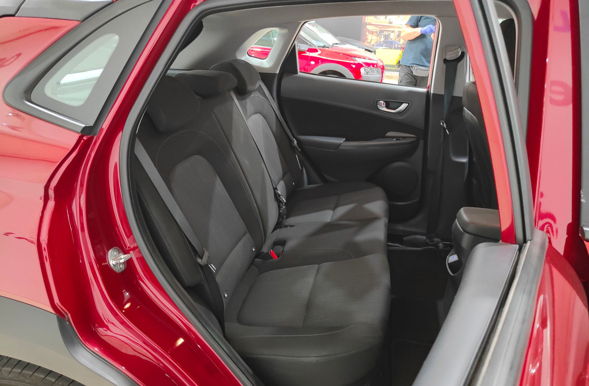 Hyundai Kona 1.6 GDI HEV Maxx DCT - foto 15