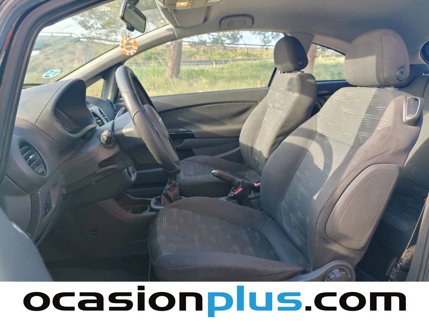 Foto asientos delanteros Opel Corsa Opel Corsa 1.2 S&S Selective (85 CV)