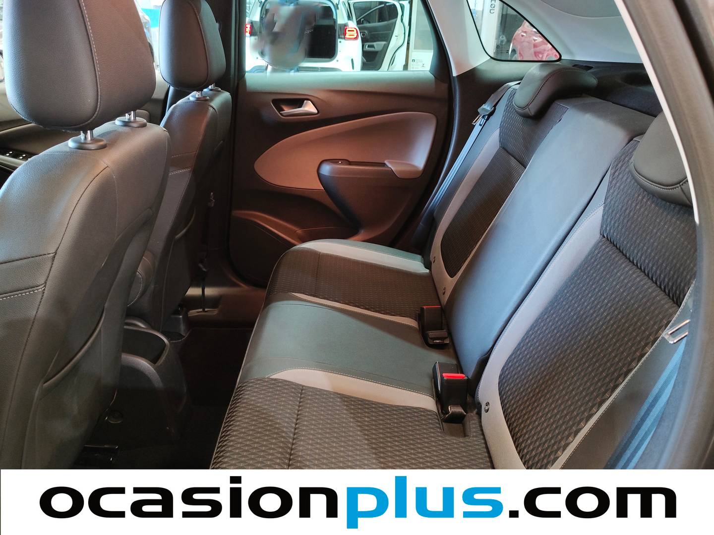 Foto asientos traseros Opel Crossland X Opel Crossland X 1.2 S&S Innovation (130 CV)