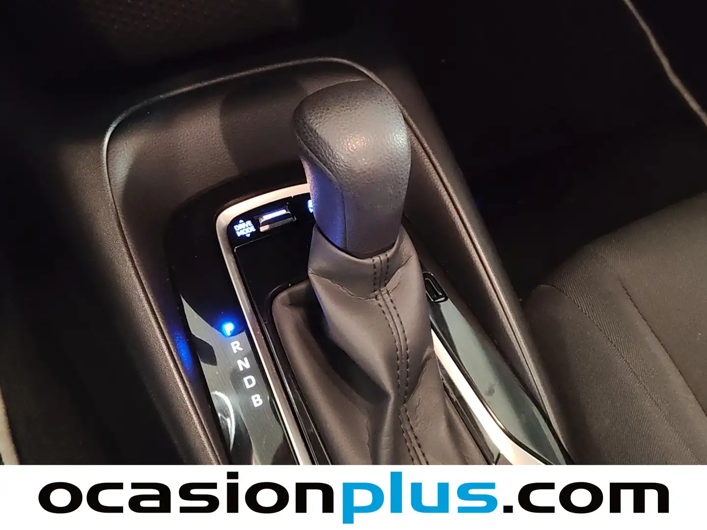 Foto Toyota Corolla Toyota Corolla 125H Business E-CVT (122 CV)