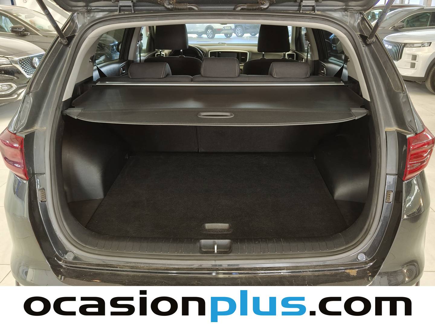 Fotos maletero KIA Sportage KIA Sportage 1.6 CRDi Business 4x2 (136 CV)