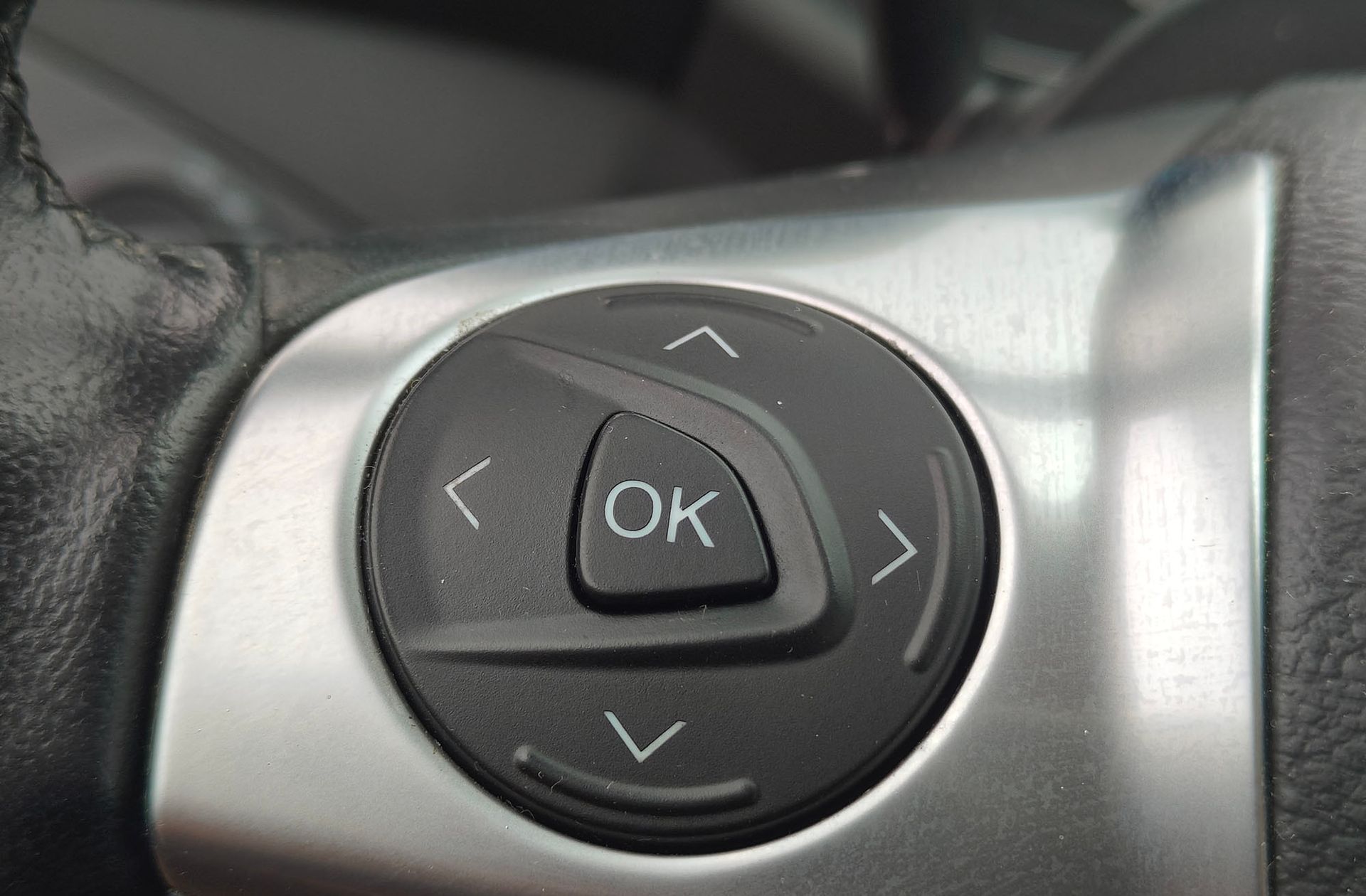 Ford Kuga 2.0 TDCi Titanium 4x2 - foto 28