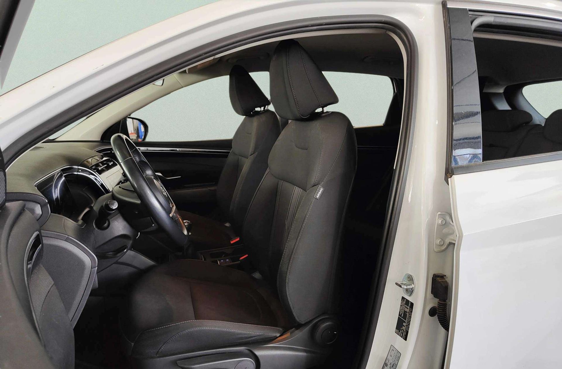 Hyundai Tucson 1.6 CRDi 48V Maxx - foto 11
