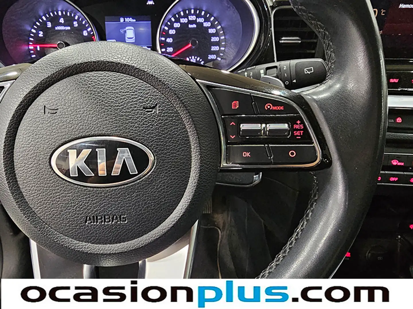 Foto KIA Ceed Tourer Kia Ceed Tourer 1.0 MHEV Tech DCT (120 CV)