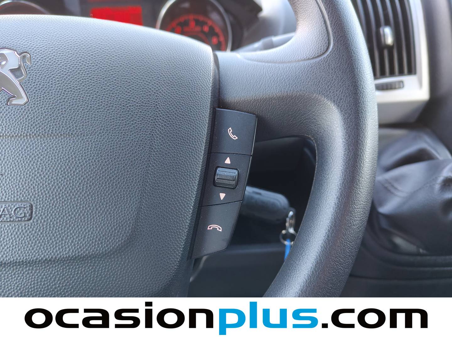 Foto Peugeot Boxer Peugeot Boxer Furgon BlueHDi 140 S&S 335 L3H2 (140 CV)