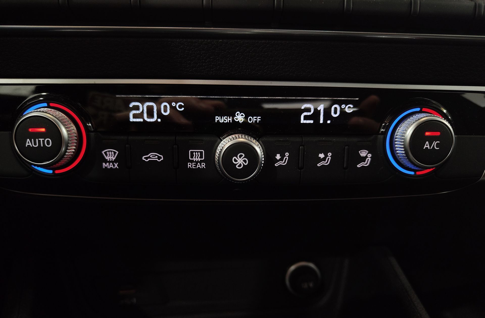 Audi Q2 Advanced 35 TFSI S tronic - foto 22
