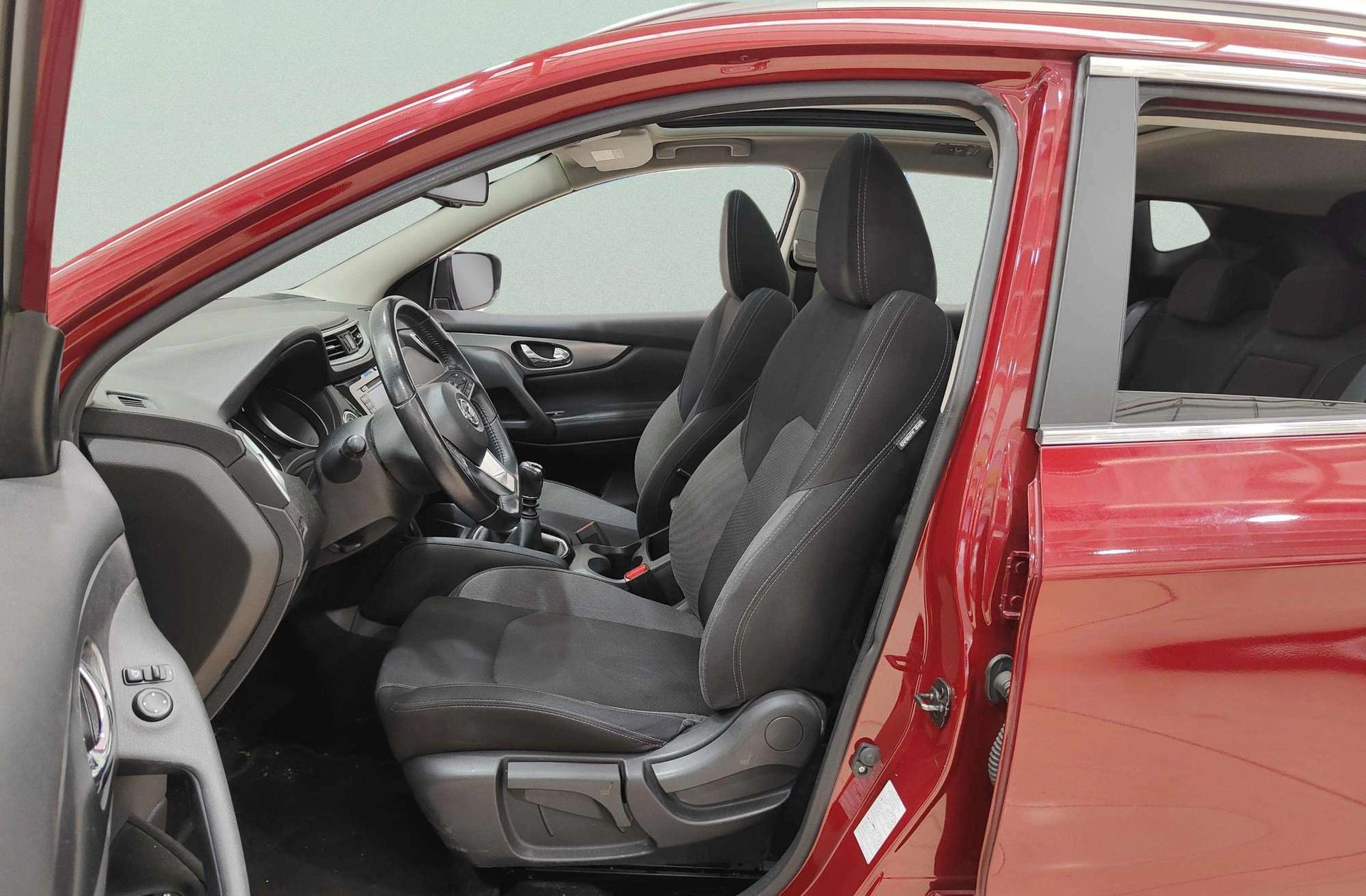 Nissan Qashqai dCi 150 N-Connecta - foto 11