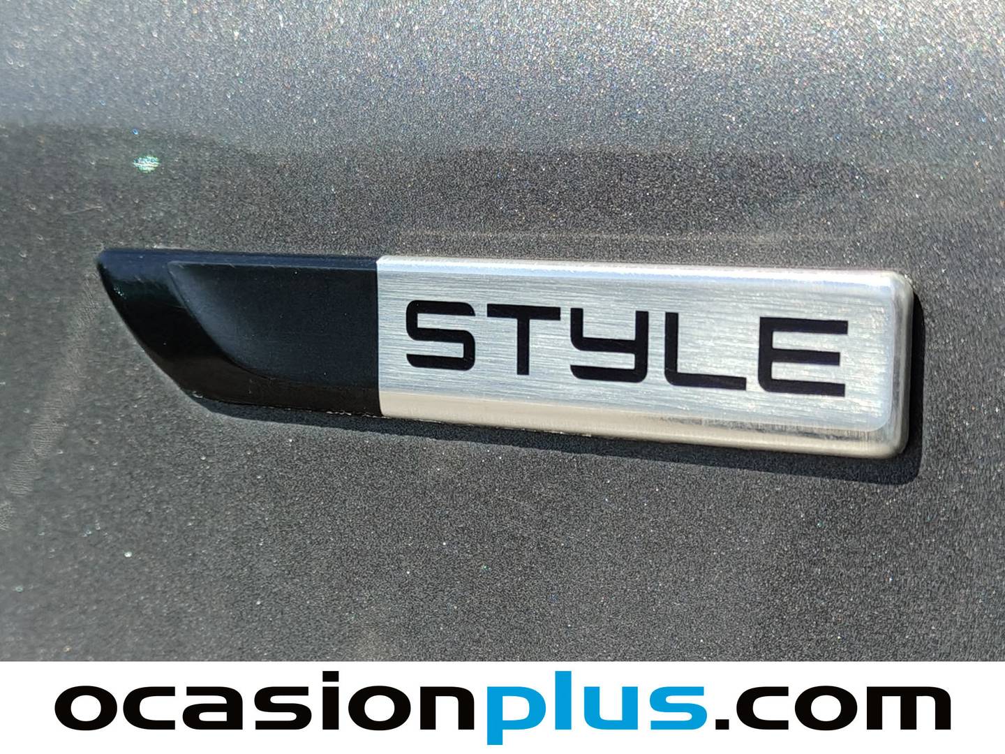 Peugeot 2008 Peugeot 2008 BlueHDi 100 Style (100 CV) de segunda mano