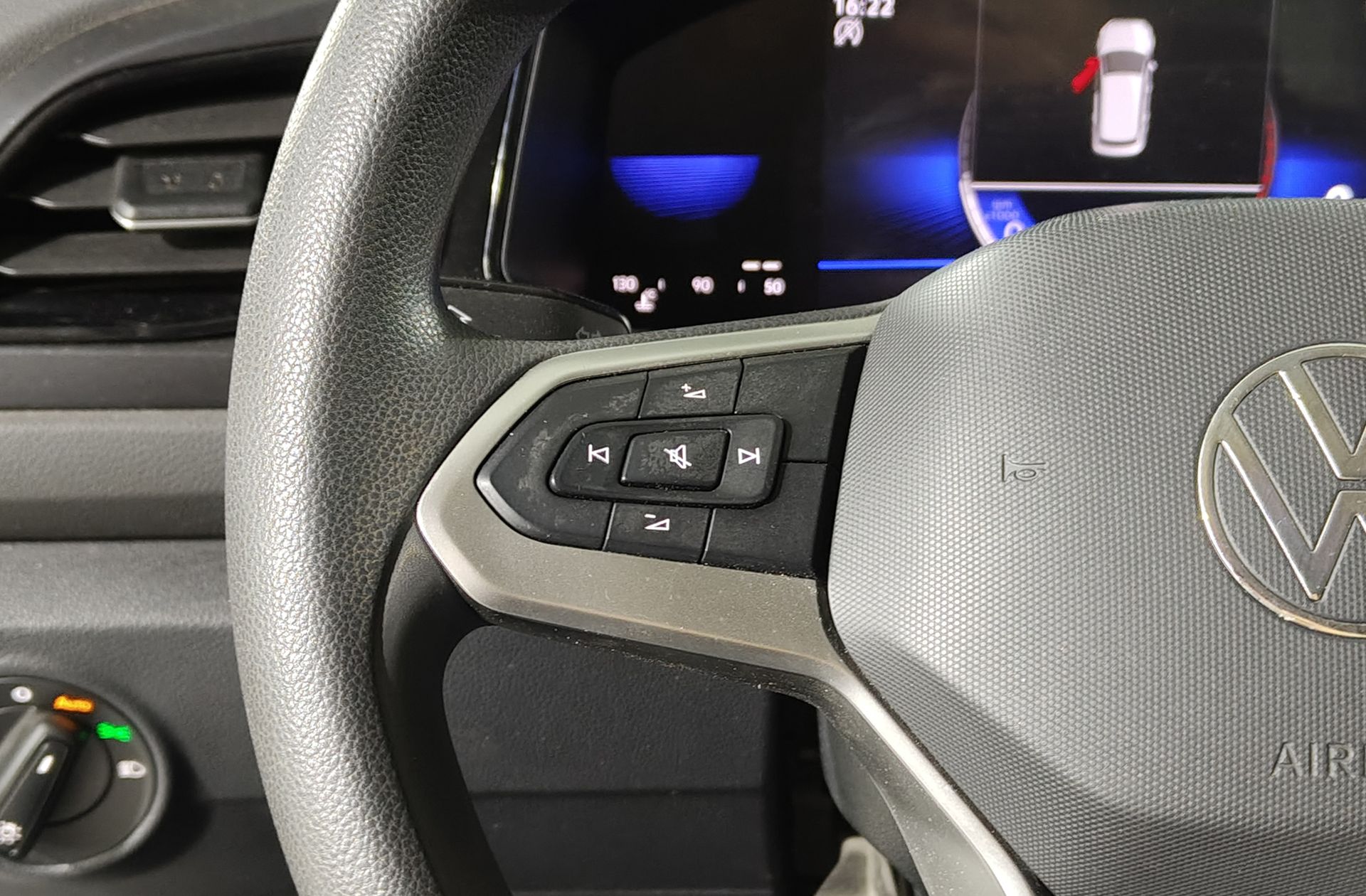 Volkswagen T-Roc 1.0 TSI T-Roc - foto 21