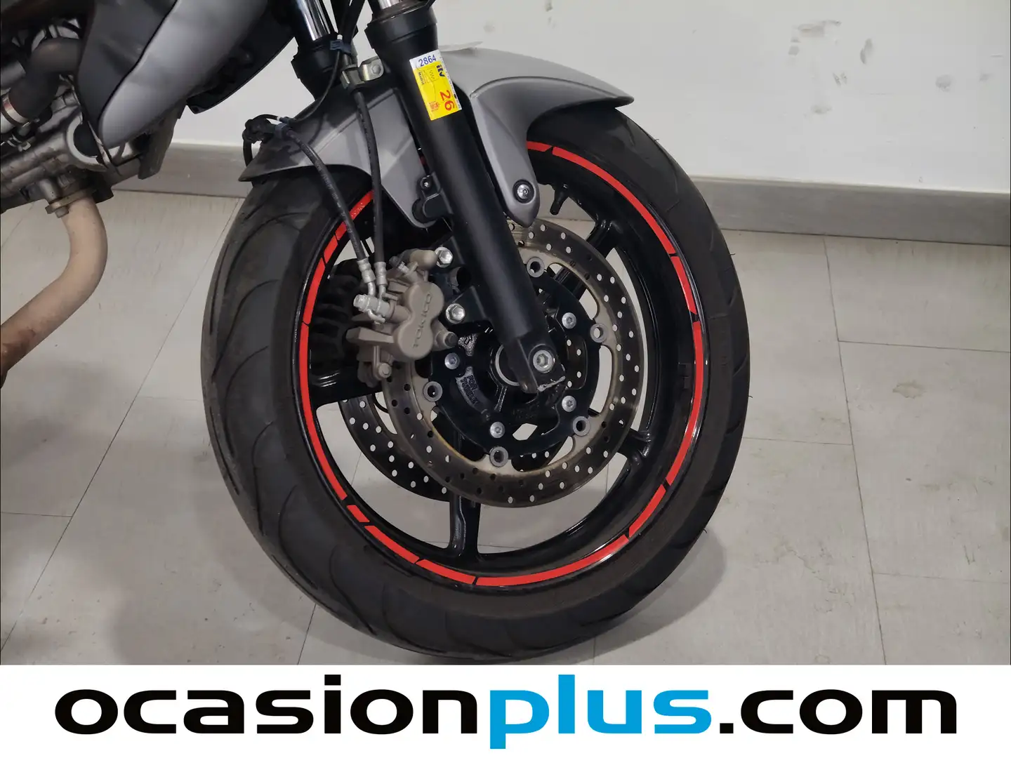 Foto Suzuki Gladius SV 650 ABS Suzuki Gladius SV 650 ABS (48 CV)