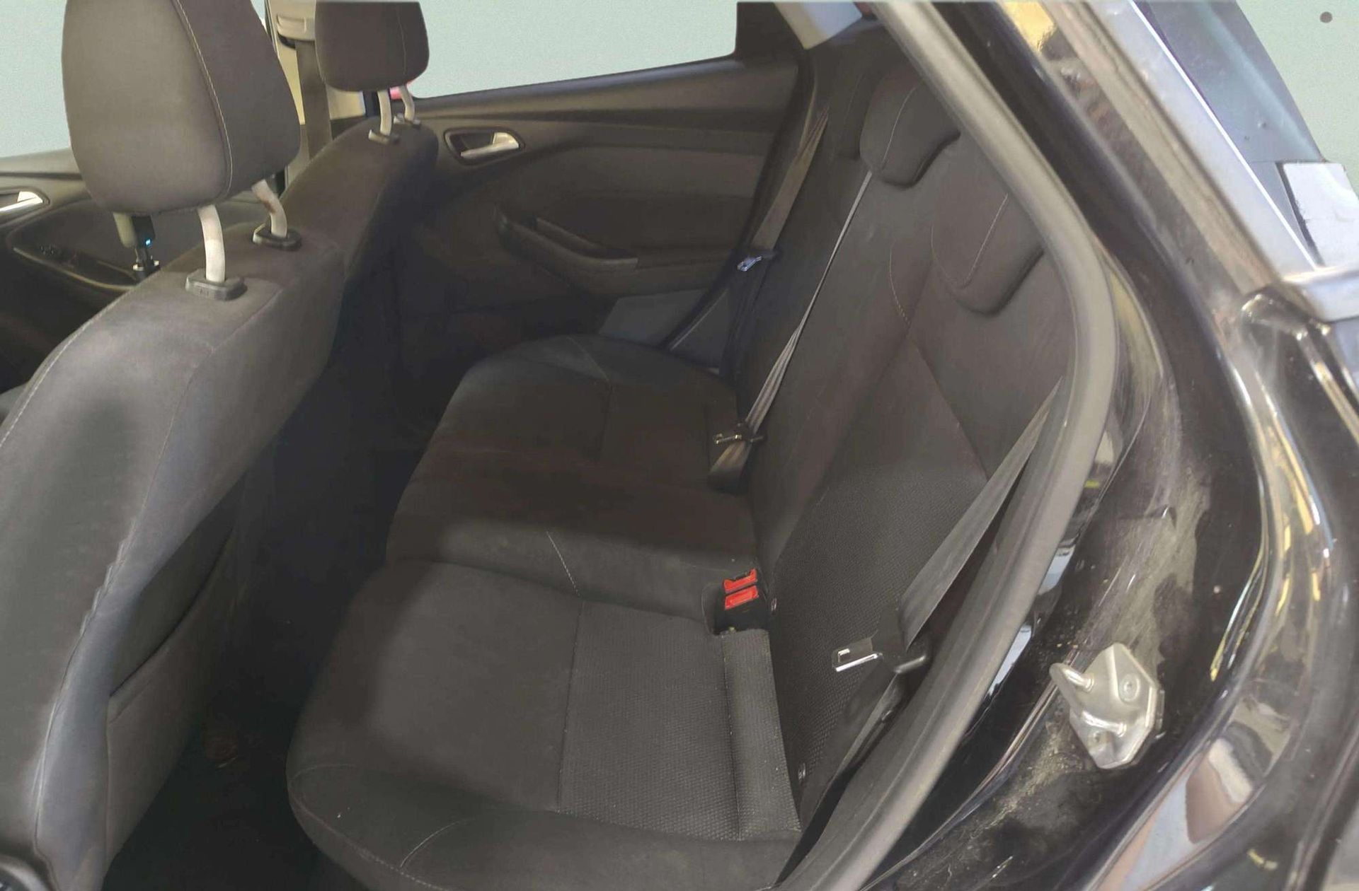 Ford Focus 1.5 TDCi Trend+ - foto 9