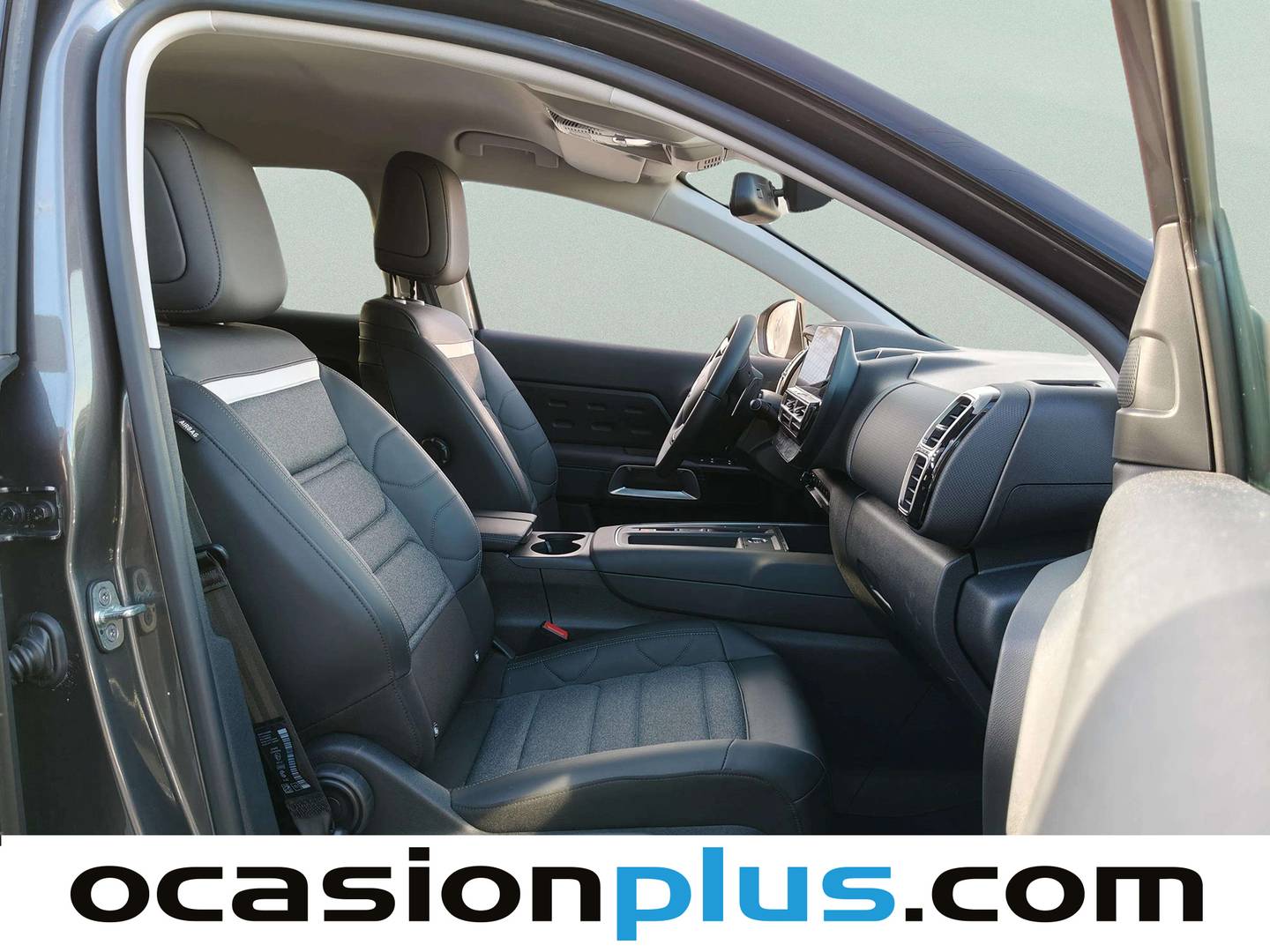 Foto Citroën C5 Aircross Hybrid Citroen C5 Aircross Hybrid 225 Feel Pack e-EAT8 (225 CV)