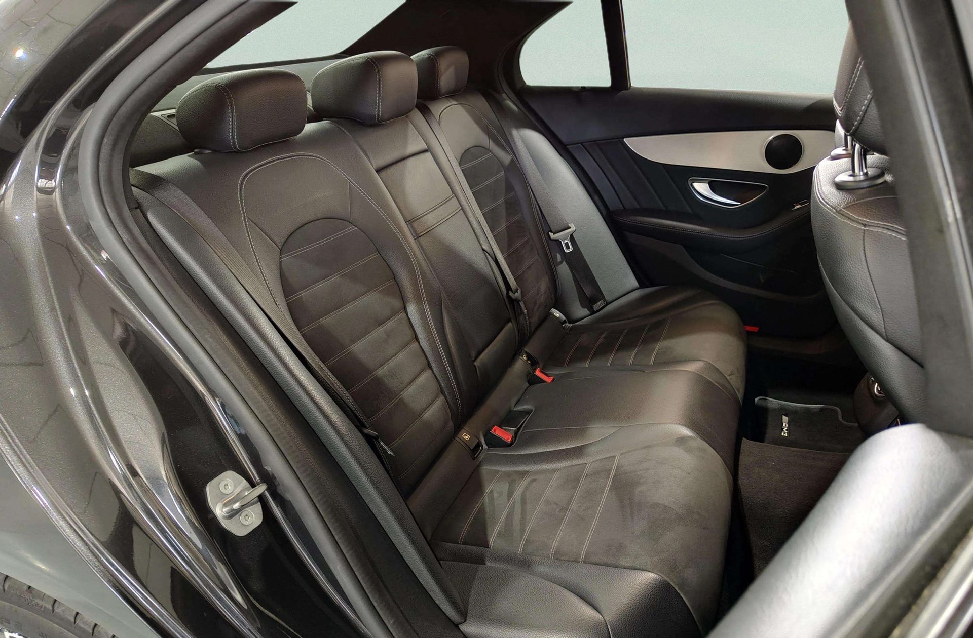 Mercedes-Benz Clase C 200 d Pack AMG - foto 19