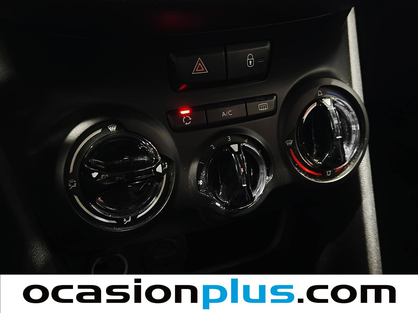 Accesorios del Peugeot 208 Peugeot 208 1.2 VTi Active (82 CV)