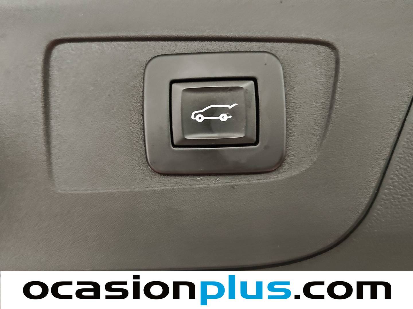 Foto Opel Insignia Opel Insignia Sports Tourer 1.6 CDTI D Innovation (136 CV)