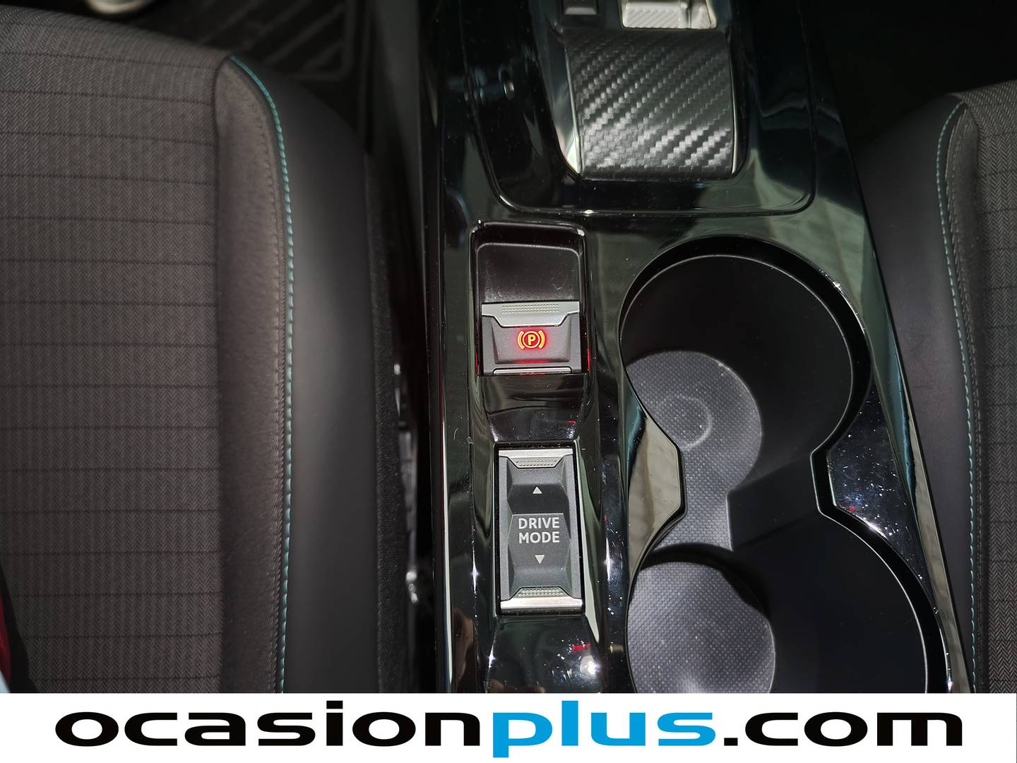 Peugeot 2008 Peugeot 2008 PureTech 130 S&S Allure Pack EAT8 (130 CV) gasolina