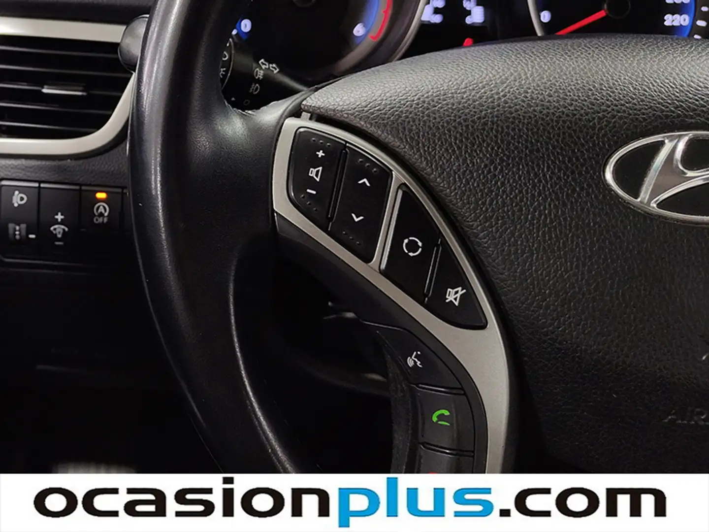 Foto Hyundai i30 Hyundai i30 1.6 CRDI BlueDrive Tecno  (110 CV)