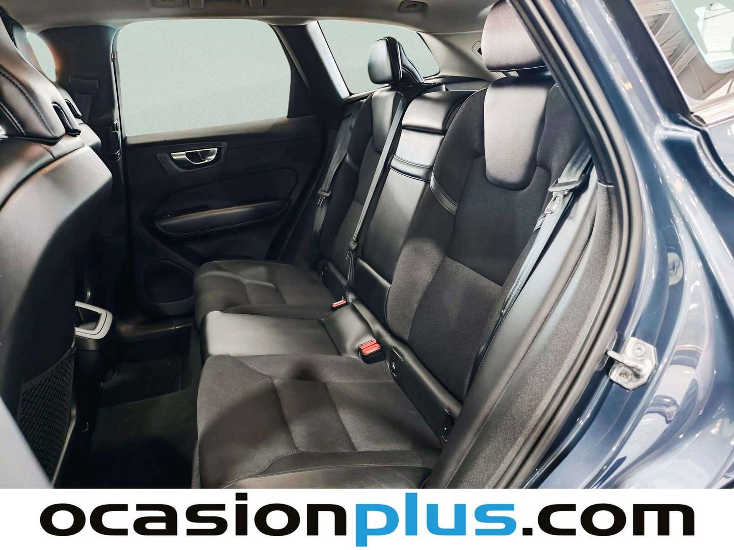 Foto asientos traseros Volvo XC60 Volvo XC60 T4 Business Plus Auto (190 CV)