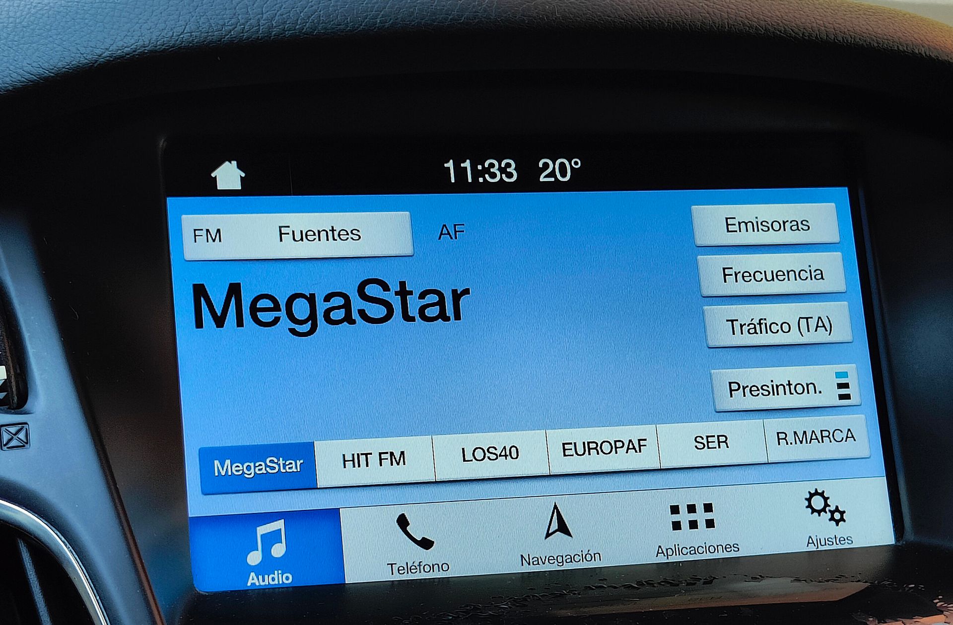 Ford Focus 1.0 EcoBoost ST-Line - foto 32