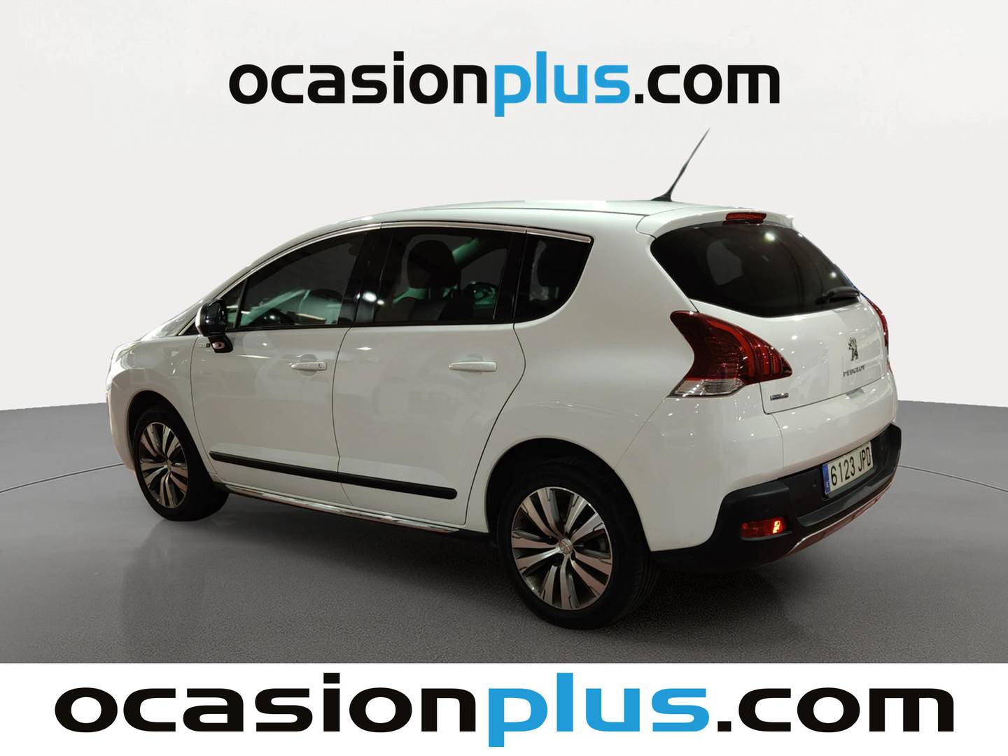 Foto trasera Peugeot 3008 Peugeot 3008 1.2 PureTech Style (130 CV) derecha