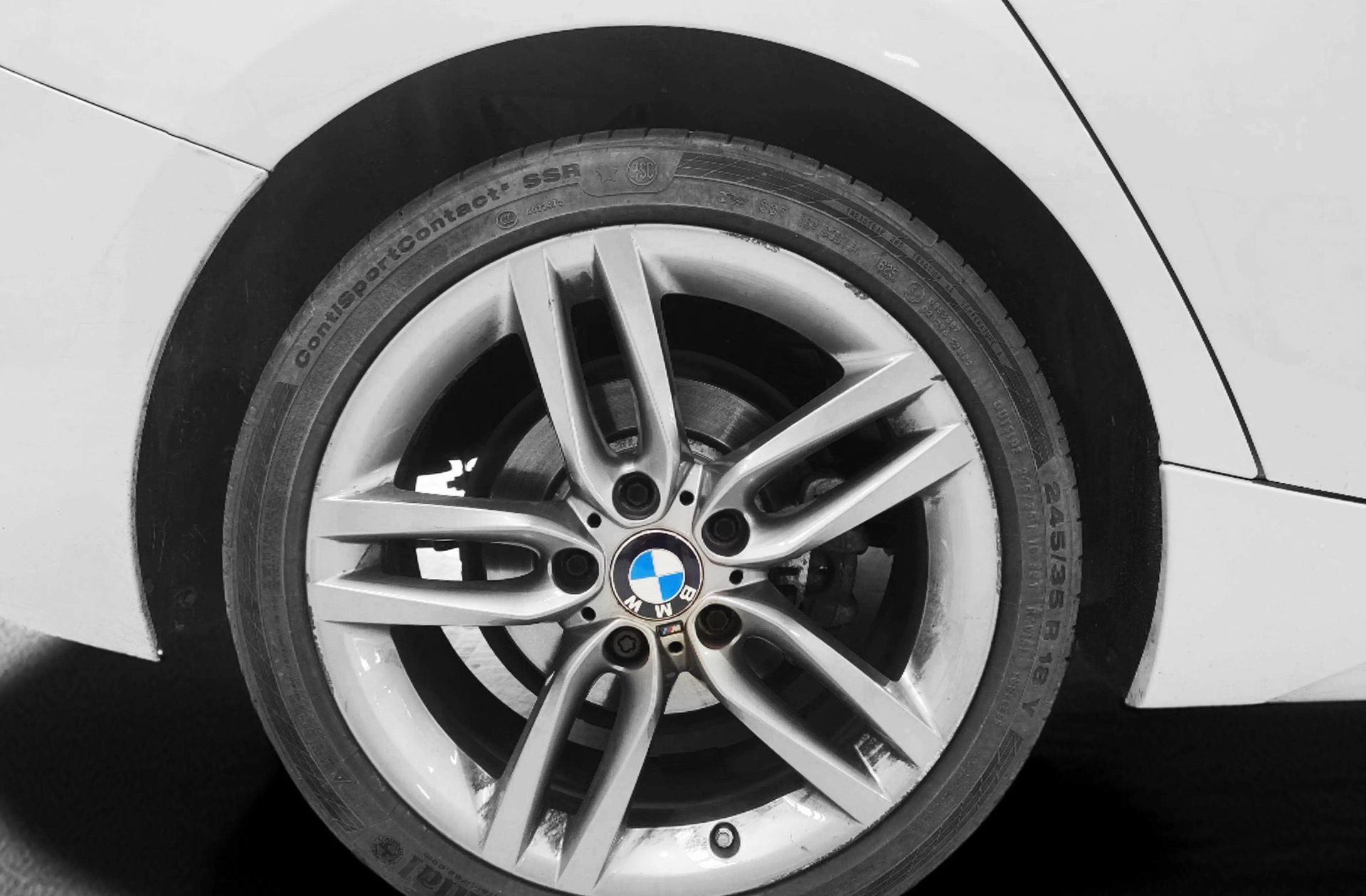BMW Serie 1 118d Pack M - foto 36