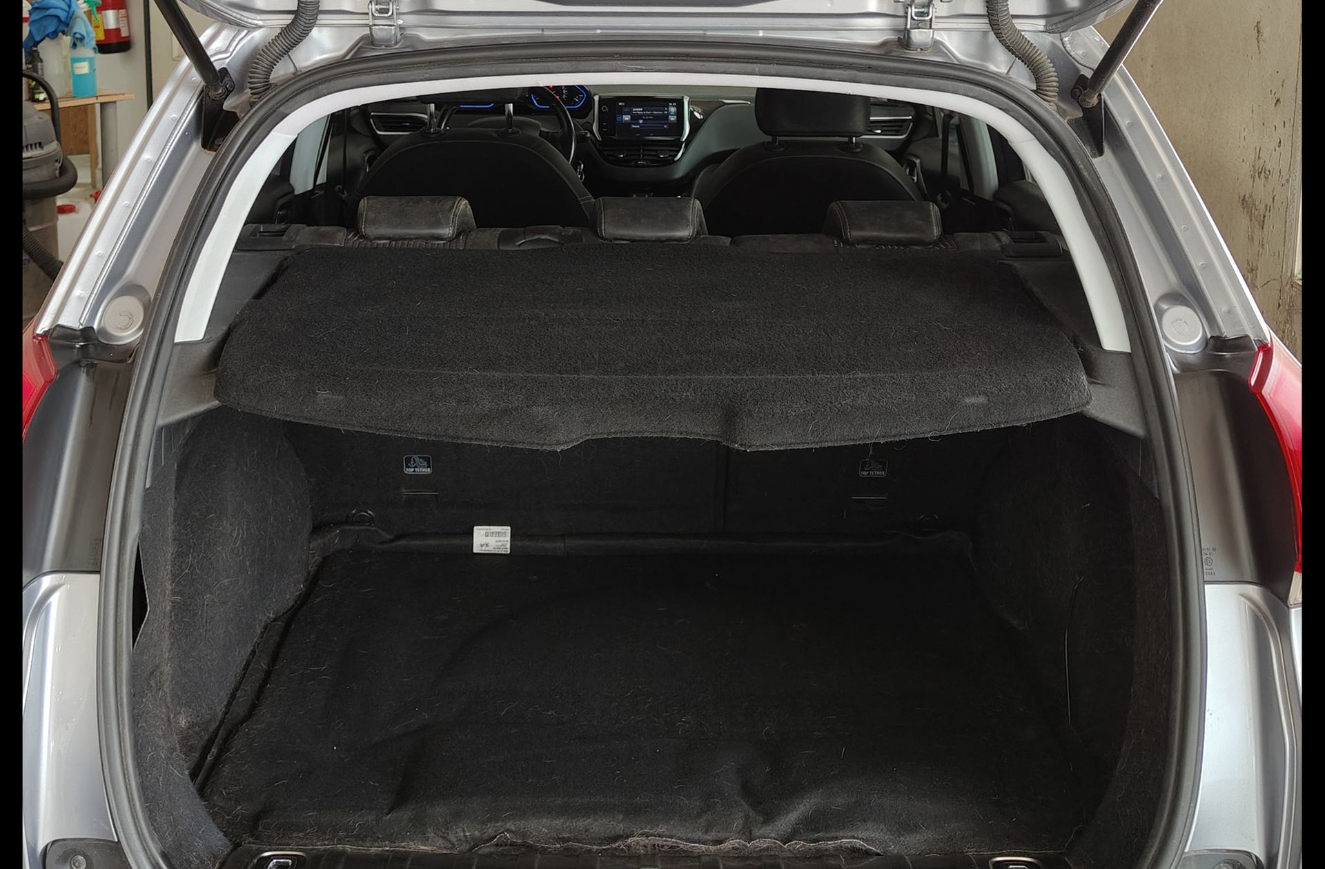 Peugeot 2008 PureTech 110 Allure EAT6 - foto 13
