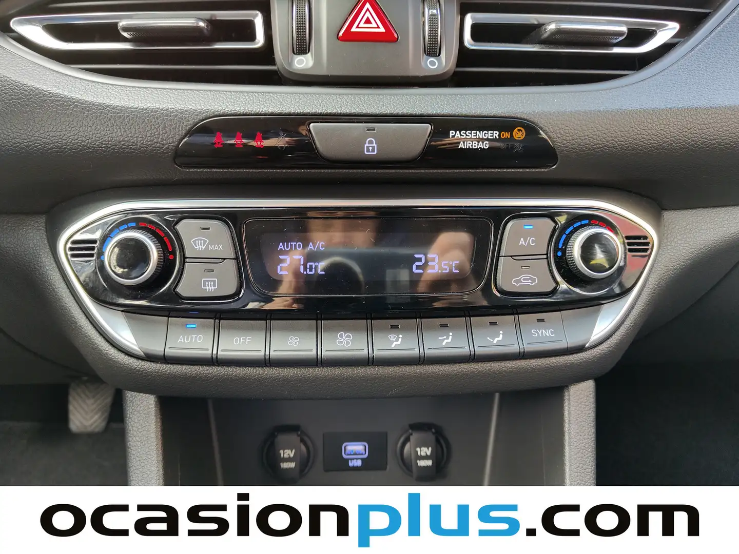 Foto Hyundai i30 Hyundai i30 1.5 DPI Klass SLX (110 CV)