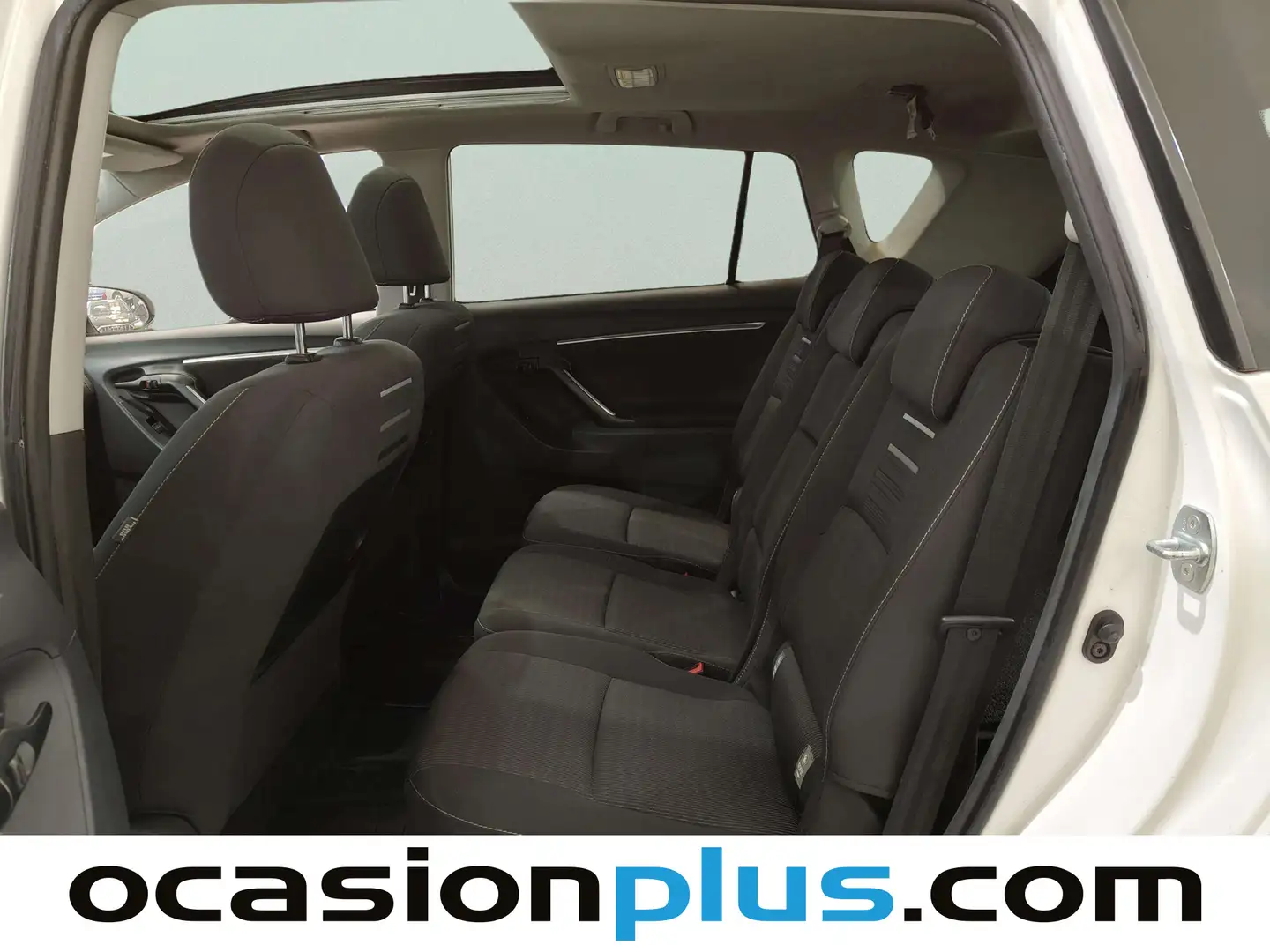 Foto Toyota Verso Toyota Verso 130 Business 7 Plazas (132 CV)