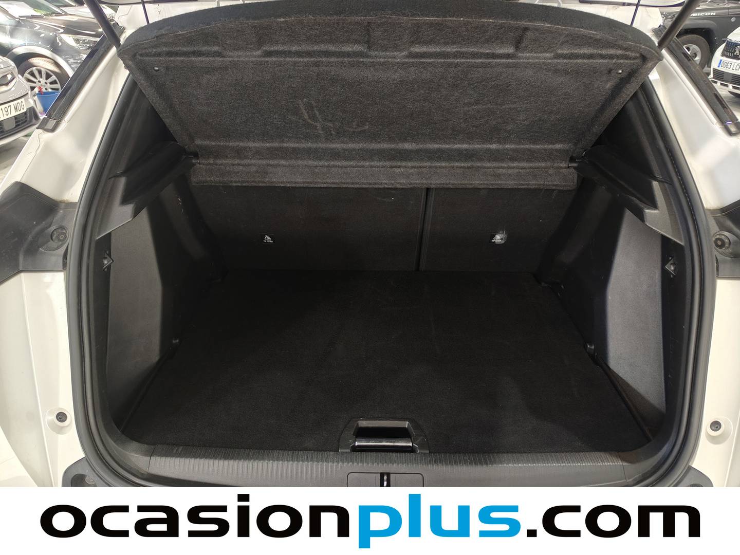 Foto Peugeot 2008 Peugeot 2008 PureTech 100 S&S Allure (100 CV)