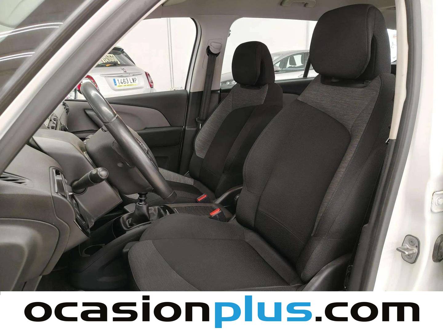 Foto asientos delanteros Citroën Grand C4 Spacetourer Citroën Grand C4 Spacetourer BlueHDi 130 S&S Live (130 CV) 7 Plazas