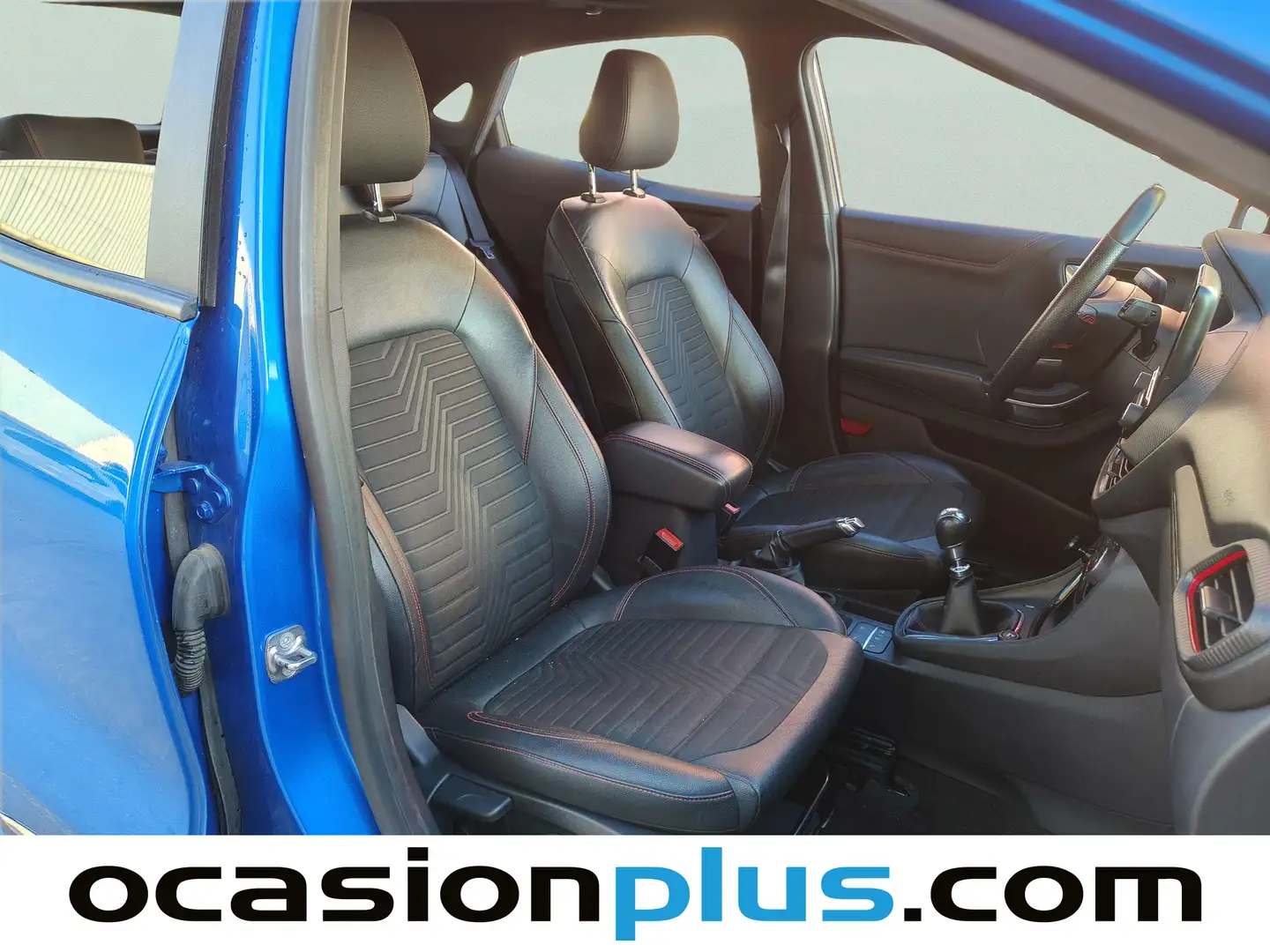 Foto Ford Puma Ford Puma 1.0 EcoBoost MHEV ST-Line X (155 CV)