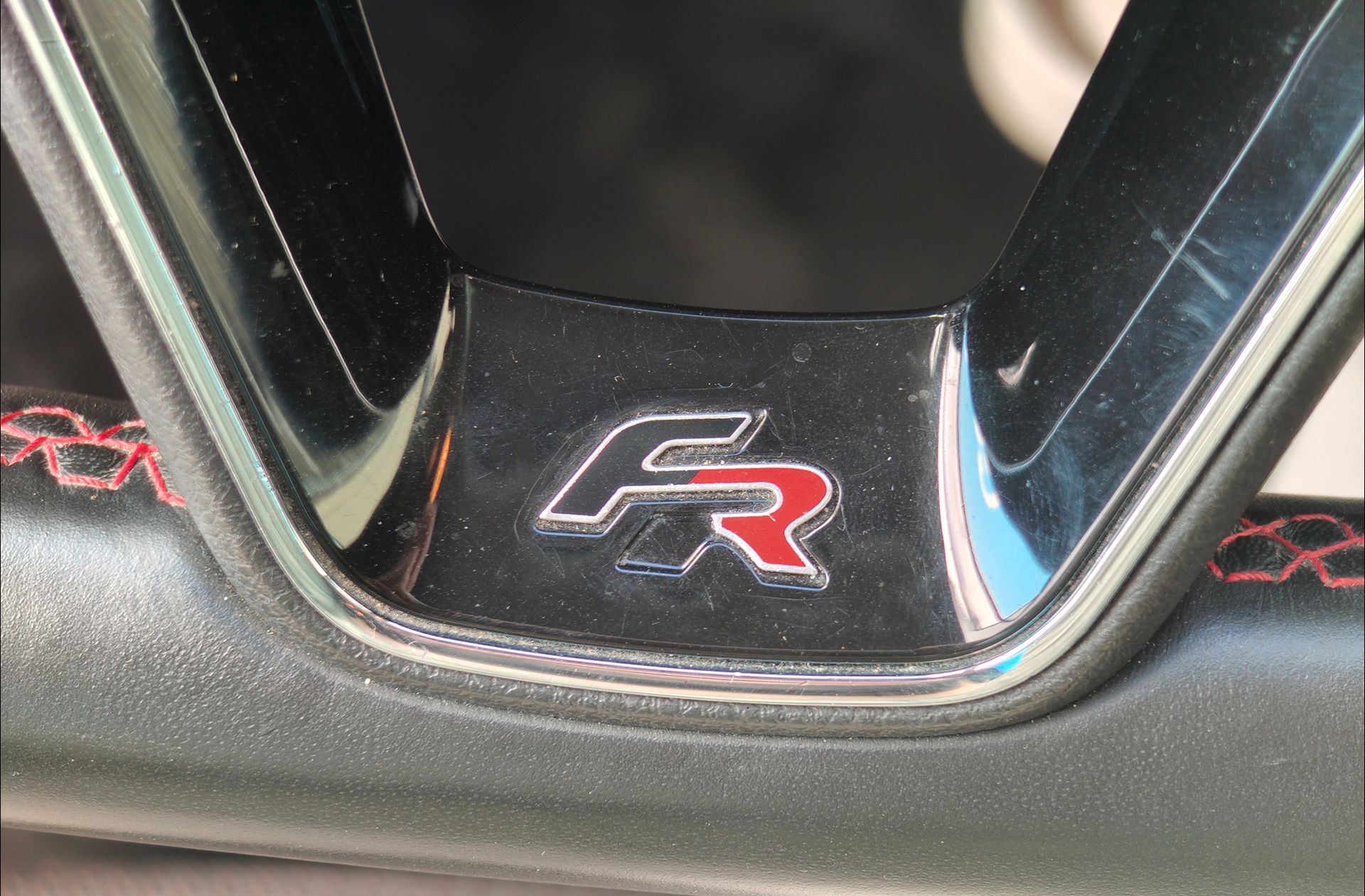SEAT León 1.5 TSI FR DSG - foto 35