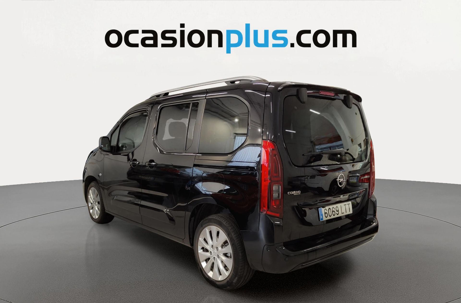 Opel Combo 1.2 T Elegance Plus L - foto 3